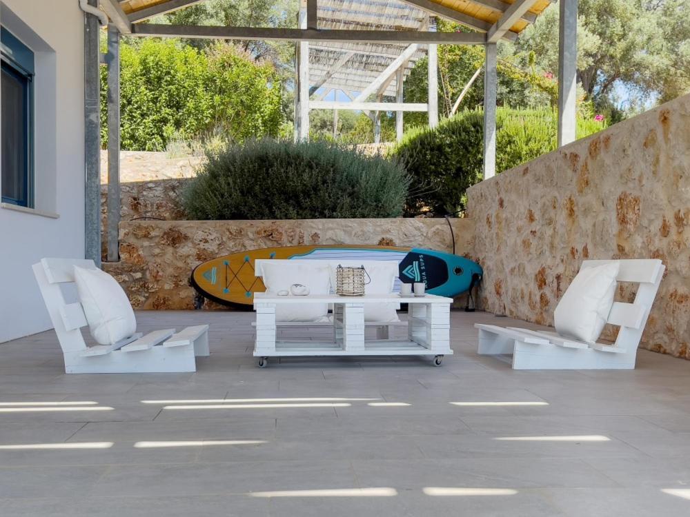 Zidanos Luxurious Sea Front Villa Marantochori ภายนอก รูปภาพ
